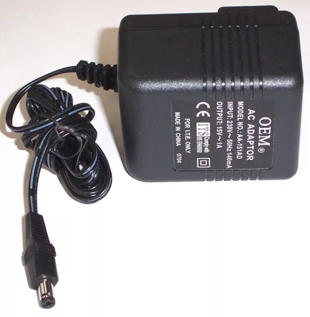 Oem I.t.e Ac Adapter Aa-151Ad 15 V 1A Uk Stecker