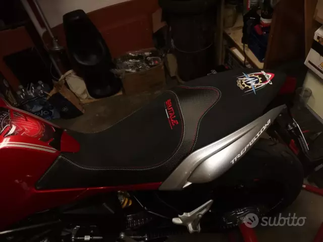 Rivestimento sella MV AGUSTA BRUTALE 675 800