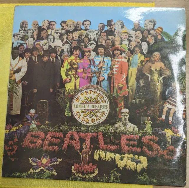 The Beatles: Sgt Pepper's Lonely Hearts Club Band, UK Mono Sleeve & Inserts Only