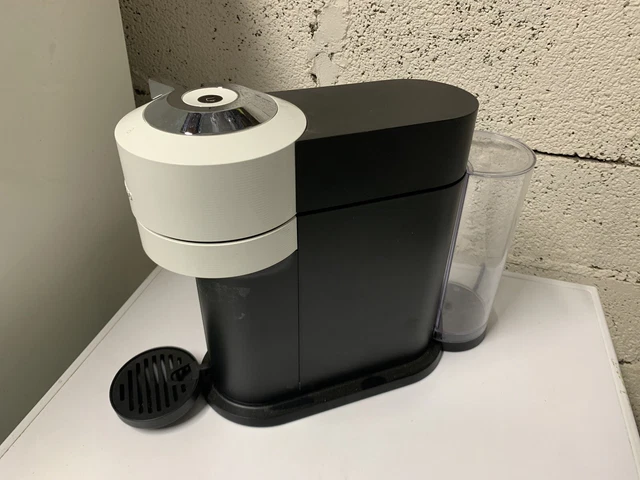 Cafetière Machine à Café Expresso et à Capsules NESPRESSO VERTUO NEXT BLANC NEUF 2