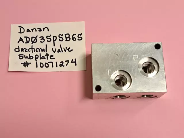 Daman AD03SPSB6S directional valve subplate, s.s. , part# 10071274