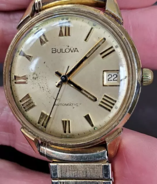 Mens Bulova Watch gold Tone  Date Roman Numerals