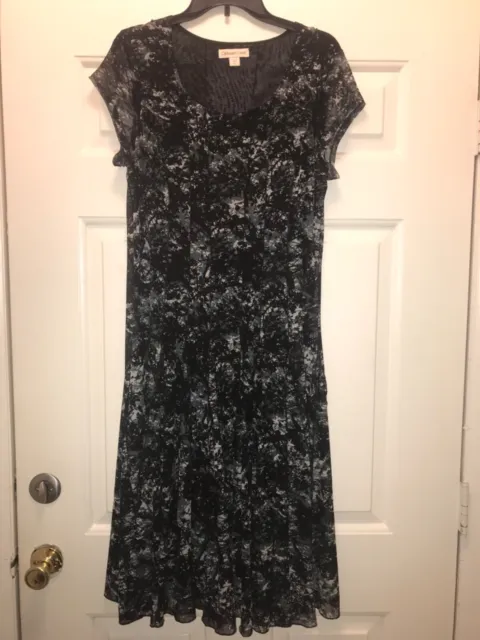 Coldwater Creek Women's Black/White Knit Short Sleeve Flowy Dress Size P12