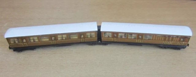 Hornby Dublo Post War LNER Teak All 3rd Articulated Coach Set