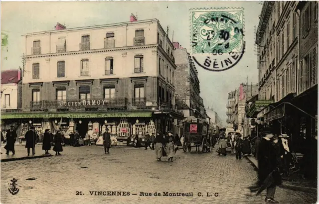 CPA AK VINCENNES Rue de Montreuil (672288)