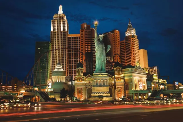 NEW YORK NEW YORK Hotel Casino The Strip Las Vegas Nevada 8x10 Photo Picture