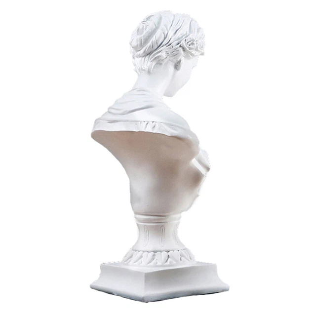 Escultura de resina sintética La reina estatua de resina de amor accesorios de boceto casero
