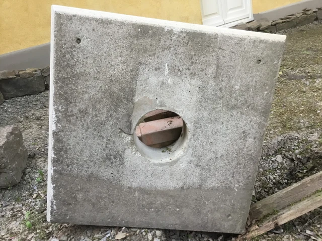 Bewehrte Betonplatte, quadratisch, Abmessungen:74 x 74cm, Dicke: 15cm