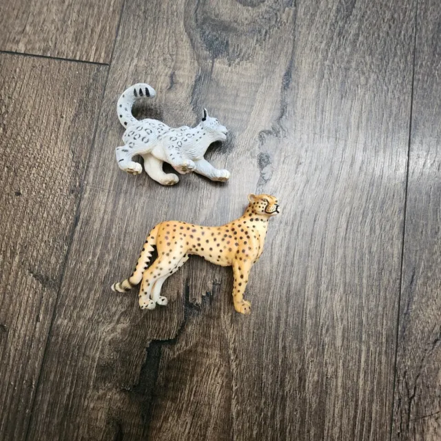 Schleich Cheetah Safari Ltd Grey Leopard Cub Cat Figure Lot 2