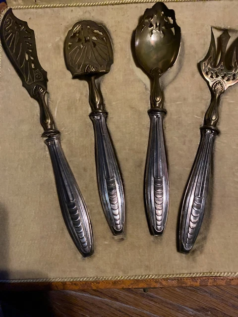 Suite De 6 Cuillères à Thé Dessert En Vermeil Argent Minerve