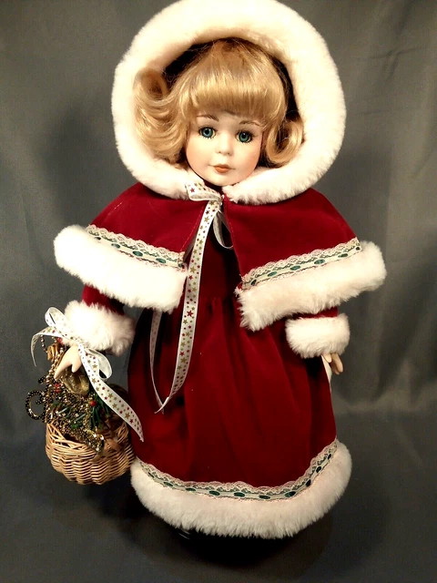 Bambola porcellana ""Maria Natale"" Collezione Leonardo 16""-41 cm