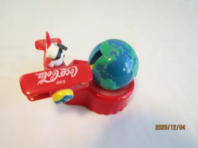 2000 Coca-Cola Burger King Promo Toy Airplane, Polar Bear  Q8