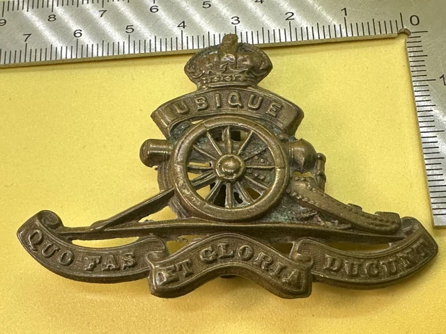 ORIGINAL WW1 / WW2 British Army Royal Artillery Cap Badge Kings Crown £ ...