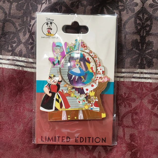 Disney DEC Alice in Wonderland Snow Globe LE 250 Pin Queen Hearts Cheshire Disney DEC Alice in Wonderland Snow Globe LE 250 Pin Queen Hearts Cheshire