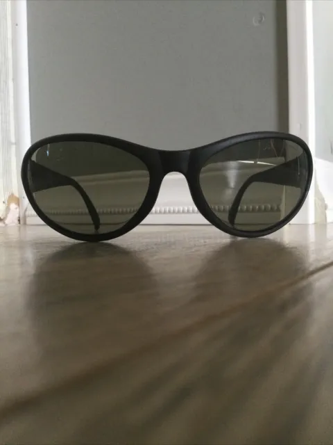 Vintage Willson Prevail  Oval Sunglasses