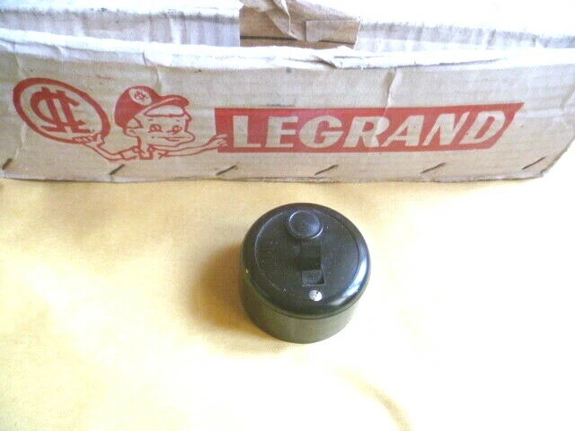 Interrupteur En Bakélite Legrand - Ancien Stock Neuf - Pour Collection Ou Rénovation Vintage
