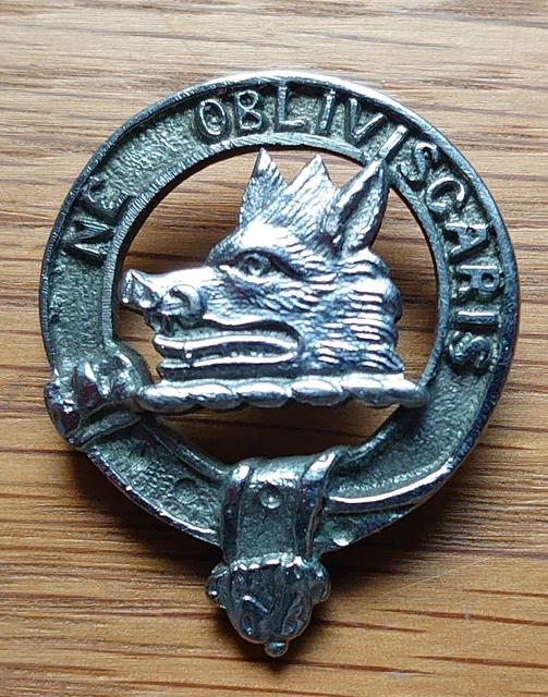 CLAN CAMPBELL CREST Brooch "NE OBLIVISCARIS" £1.00 PicClick UK
