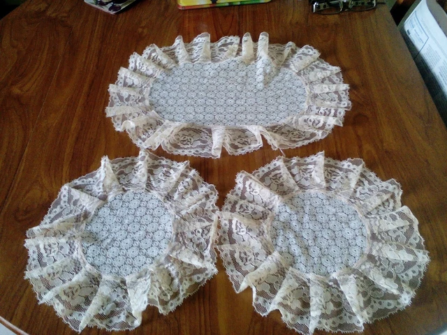 chinese dress ladies Amazon.com: European Antique Jacquard Lace Table Doilies,Small Farmhouse  Linen Embroidered Table Topper Scarf Place Mat RusticTable Cover (Flower  Shape, Diameter 15.7Inch) : Home & Kitchen