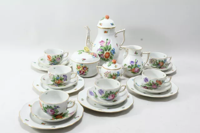 J93H58- Herend Porzellan Kaffeeservice für 6 Pers. florale Handmalerei