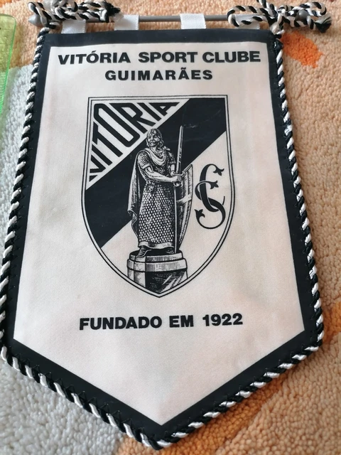 FANION WIMPEL PENNANT BANDERIN 9x11cm CS MARITIMO FLUNCHAL (portugal