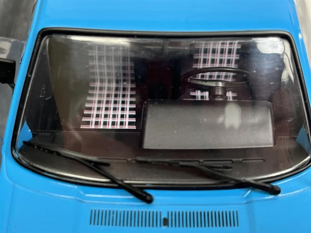 Volkswagen Caddy MK1 1982 Bleu 1:18 Echelle Solido 1803509 8