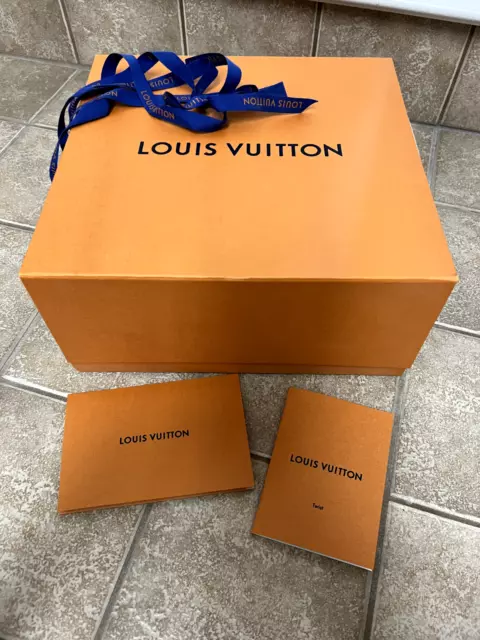 LOUIS VUITTON Gift BOX Magnetic 10.5x 4.5x 4 with Envelope Card Blue  Ribbon