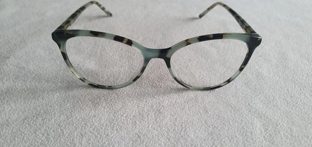 DKNY brown tortoiseshell cat's eye glasses frames. DK 5031. With case. 3