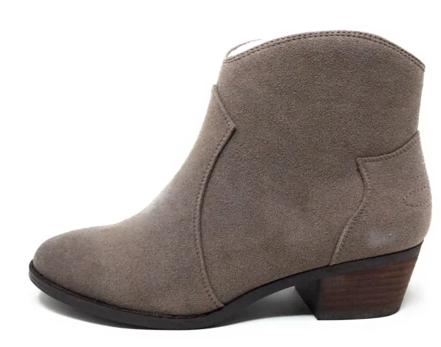 Call It Spring Womens Gwerraviel-37 Pull On Ankle Boots Taupe Suede Size 7.5