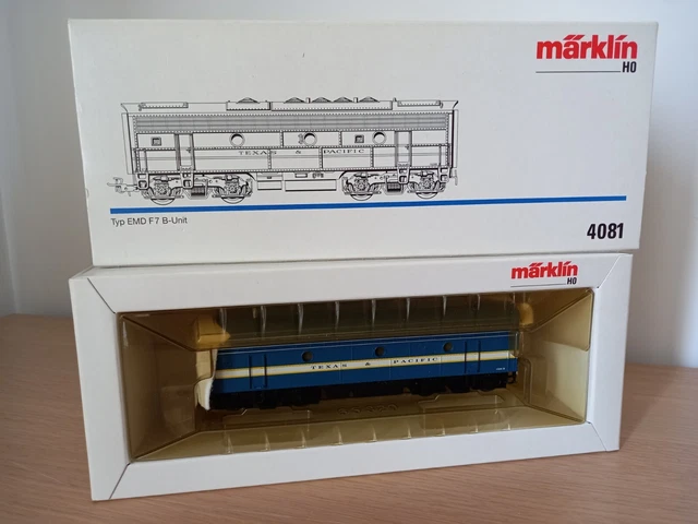 Locomotive Märklin Diesel-électrique GM EMD F7 Texas & Pacific Avec Wagon - Occasion
