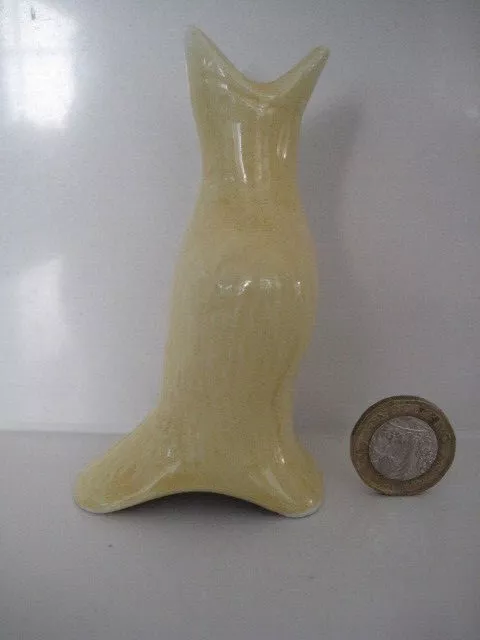 Vintage Novelty Pie Funnel Bird Vent Pale Lemon Yellow Made In England