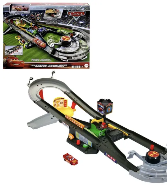 Disney Y Pixar Cars Pistón Taza Acción Speedway Parque Infantil Nuevo con Caja