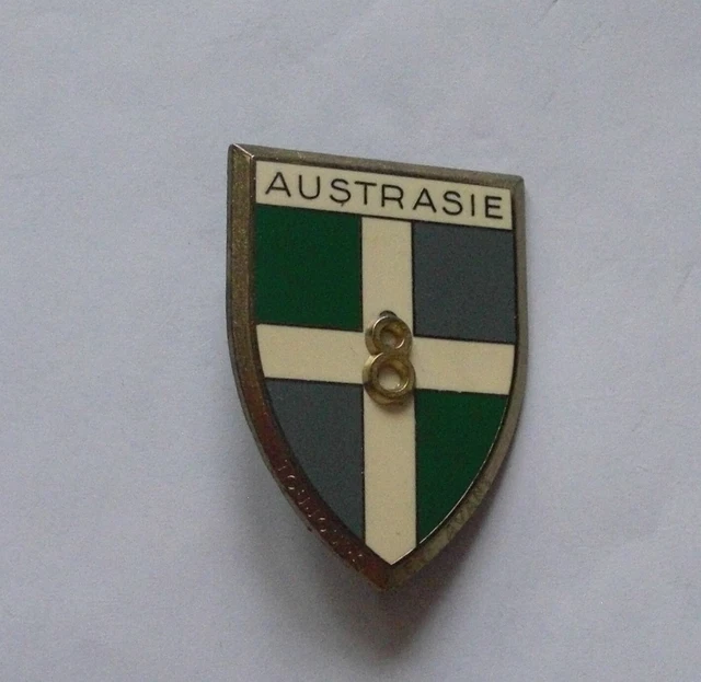 INSIGNE 8ÈME REGIMENT D'INFANTERIE EUR 4,50 PicClick FR