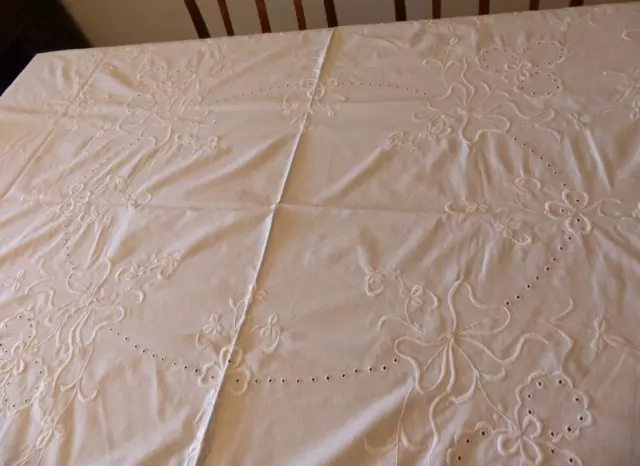 Stunning Vintage White Linen & Cotton Embroidered Table Cloth 96" x 87"