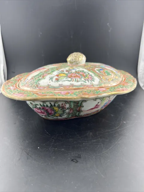 Antique 1870s Chinese Hand Painted Porcelain Rose Medallion Oval Bowl A++