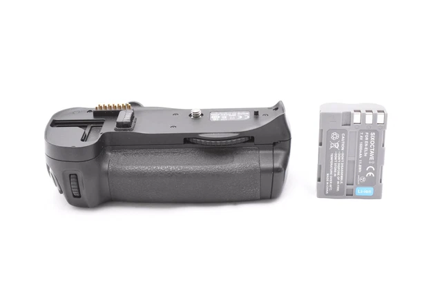 Nikon MB-D10 Portrait Handle for D300 D700 from Japan (t4061)