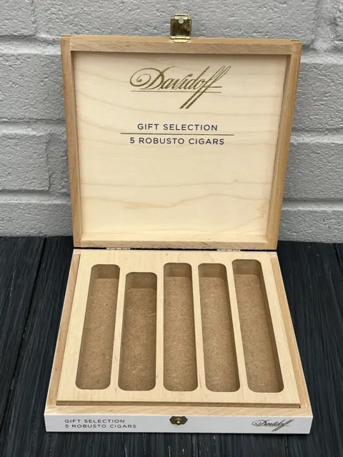 Davidoff Robusto Gift Selection Empty Wooden Cigar Box - 6.75" x 6.75" x 1.25"