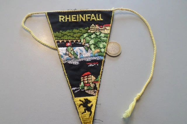 ROYAUME DE GRANDE-BRETAGNE - GROUPE DE 2 DECORATIONS ATTRIBUEES AU MEME