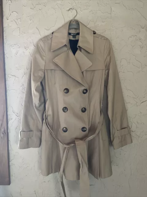 DKNY Donna Karan New York Khaki Trench Style Short Jacket Size Small