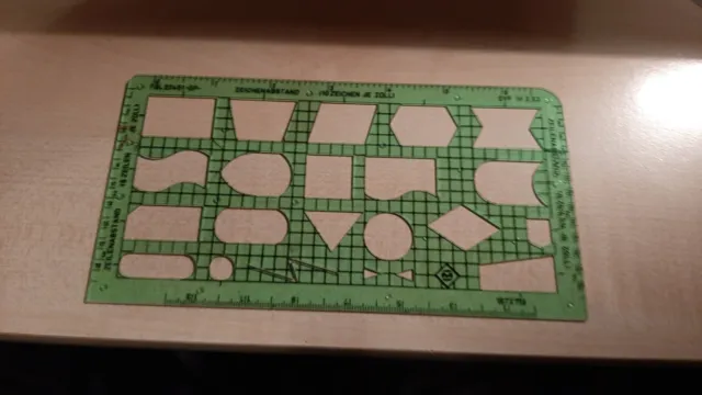 DDR Schablone Organigramm Kunststoff grün um 1980 Schule Geometrie