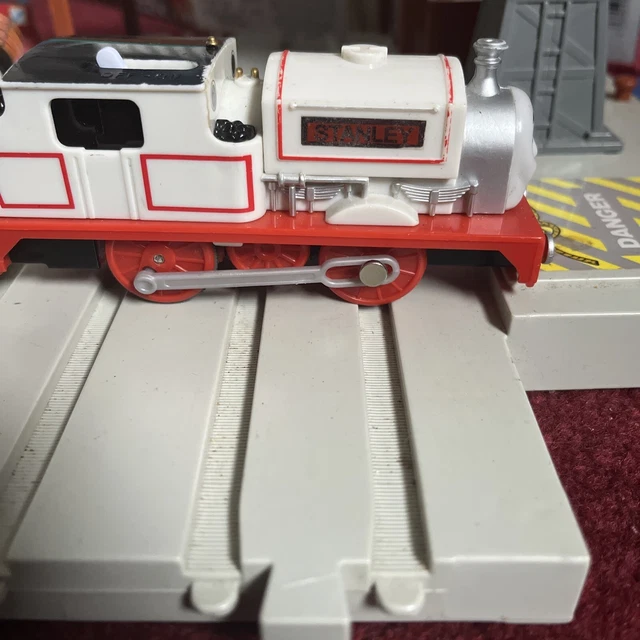 HIT TOY TRACKMASTER Stanley Tomy thomas trackmaster train £16.00