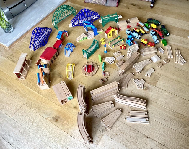 LARGE WOODEN TRAIN Set Bundle Compatible with Brio With 100+ Pieces £16 ...