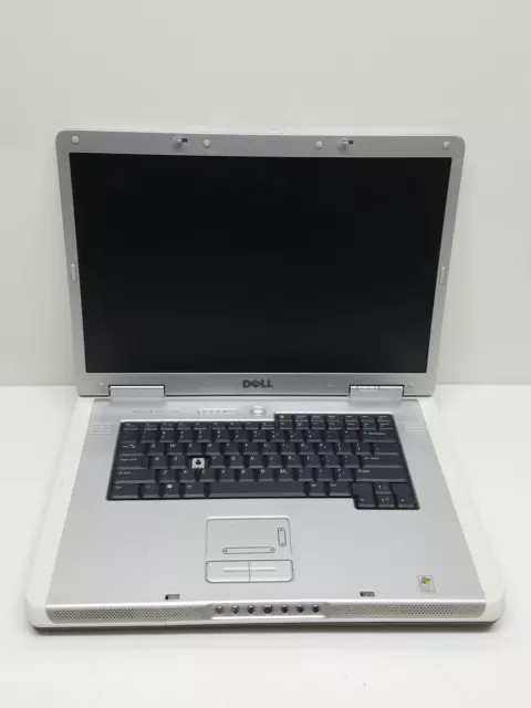 Dell Inspiron 9300 17in No Drive for Parts and Repair