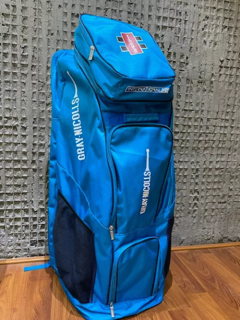 Gray Nicolls International Duffle Kit Bag