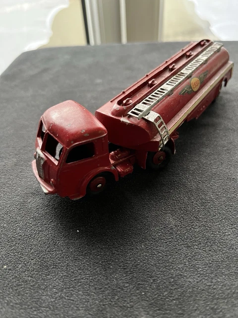 DINKY TOYS 32C - PANHARD semi remorque citerne Esso 1:50, Atlas EUR