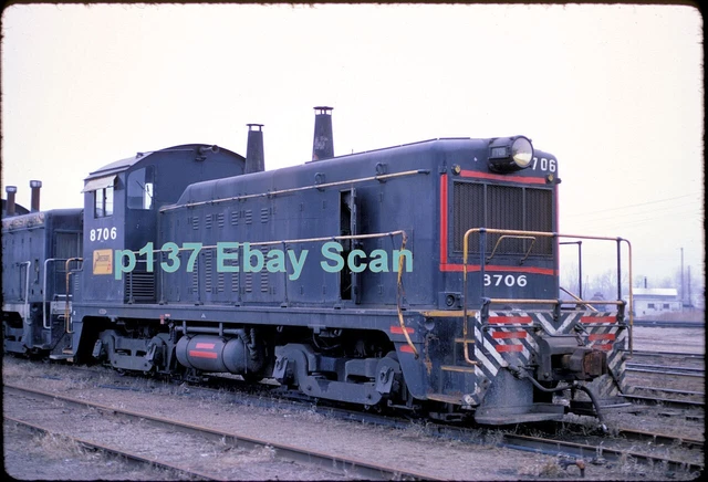 CNW Chicago & North Western P&LE PNC 8706 to 1001 ORIGINAL 1973 Kodachrome Slide