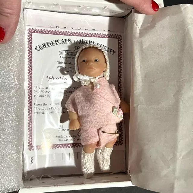 Ashton Drake Miniature Newborn Doll 4.5 in. "Pretty as a Picture" Orig Box COA