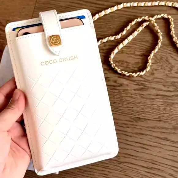 CHANEL COCO CRUSH White Pouch Smartphone Chain Novelty Vip Limited 2023 Japan FS