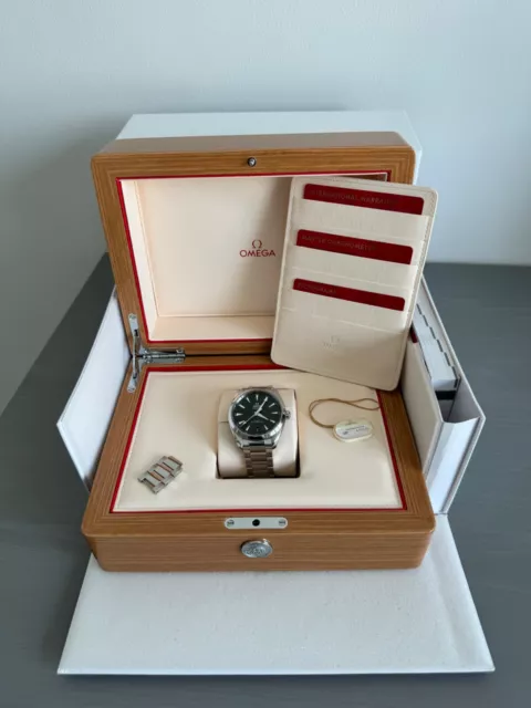 Omega Seamaster Aqua Terra Watch 220.10.41.21.10.001 Green Dial 41mm