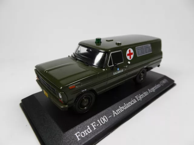 Ford F-100 Ambulance Militaire (1969) 1/43 Voiture SALVAT Model Car SA15