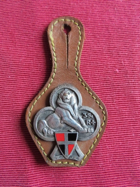 Design De L'insigne Du Drapeau D'andorre | Vecteur Premium